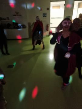 pustni ples v maskah (3)